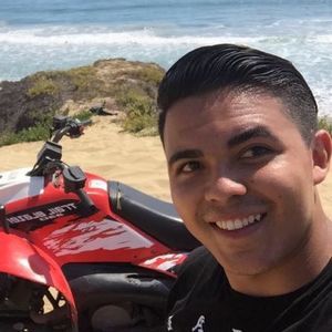 Meet your Posher, Erick